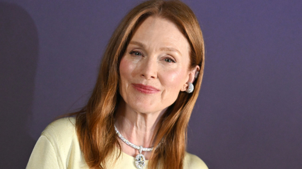 Julianne Moore’s Bold Magenta Lip Is Rewriting Fall Makeup Rules—See the Photos
